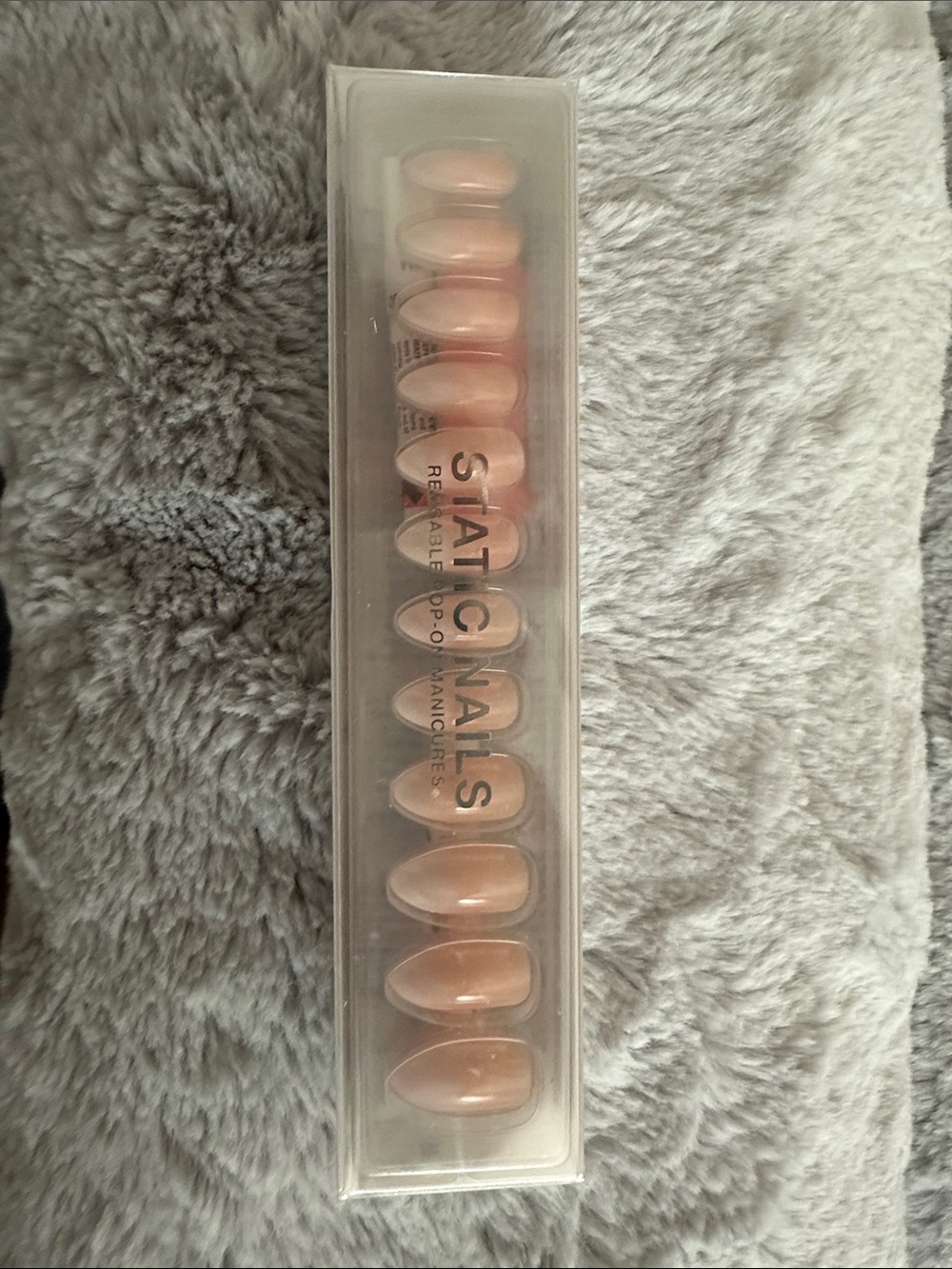 Static Nails Reusable Press-On Manicure - Mademoiselle Almond